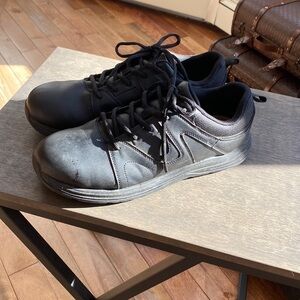 Dakota non steel toe anti slip Men’s work shoes Size 12 Restaurant Work Shoes